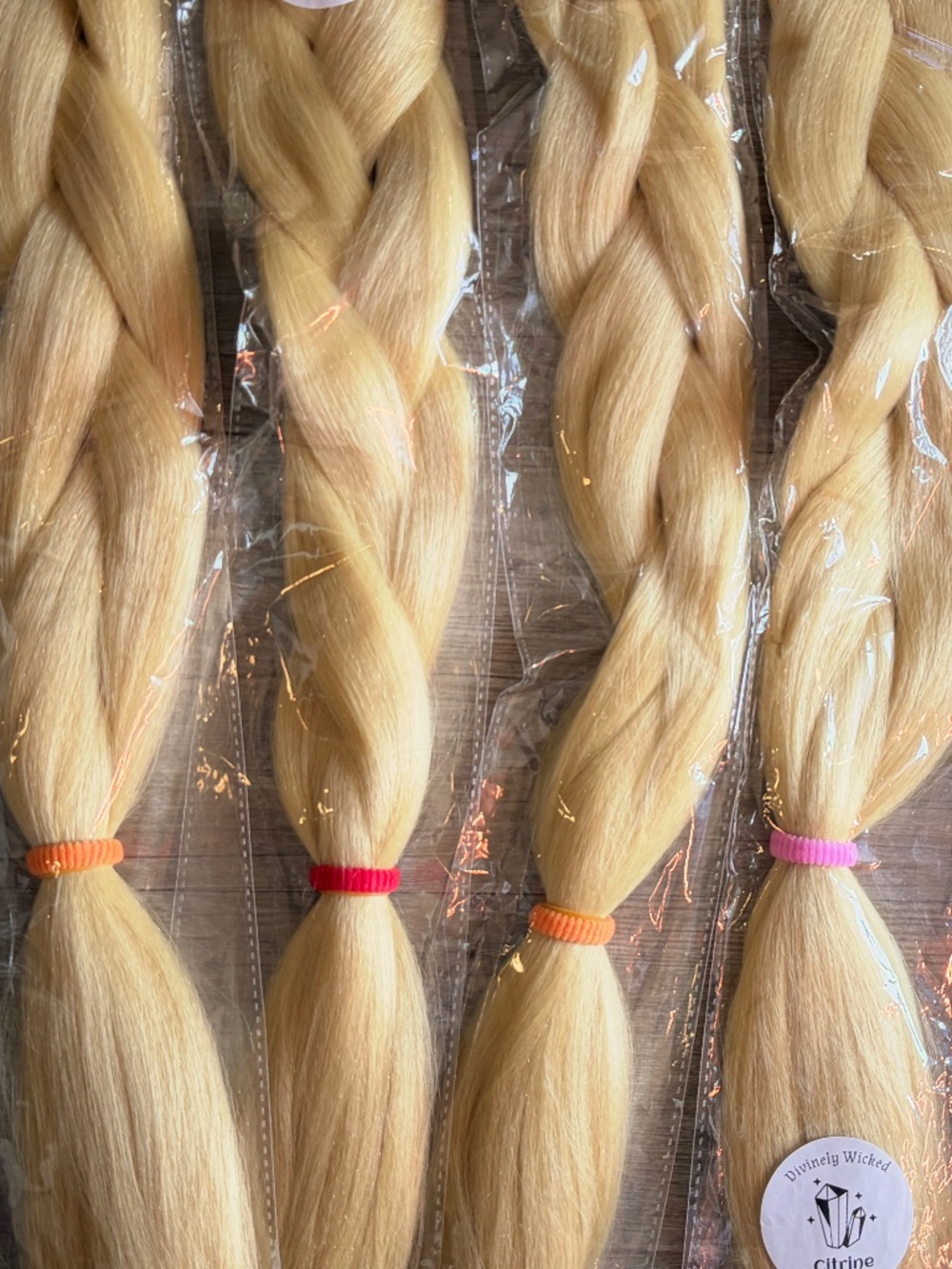 Blonde Braiding Hair Bundles – Non-Toxic synthetic - 4 packs